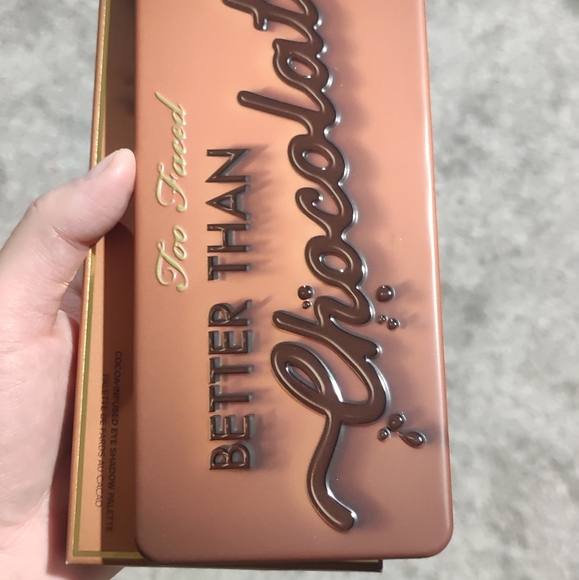Too faced Better Than Chocolate Eye Shadow Palette - Picture 4 of 7